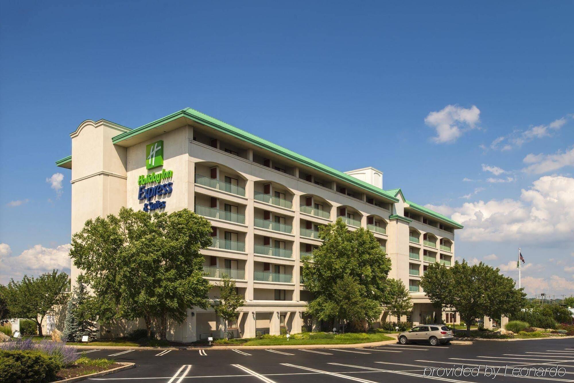 Holiday Inn Express Hotel & Suites King Of Prussia, An Ihg Hotel Ngoại thất bức ảnh